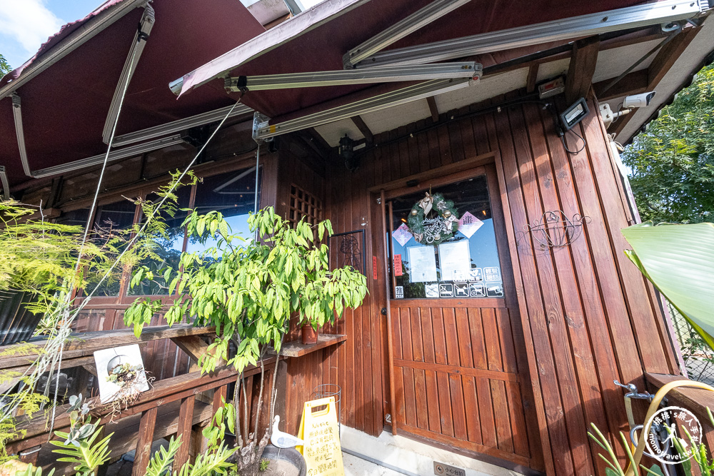 桃園龜山美食|霖咖啡lincafe'森林系景觀咖啡廳推薦-遠離喧囂的午後氮氣咖啡時光(營業時間.菜單價格)