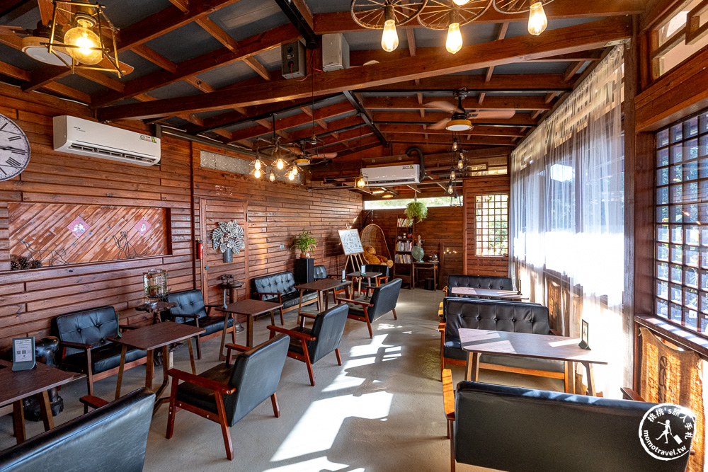 桃園龜山美食|霖咖啡lincafe'森林系景觀咖啡廳推薦-遠離喧囂的午後氮氣咖啡時光(營業時間.菜單價格)