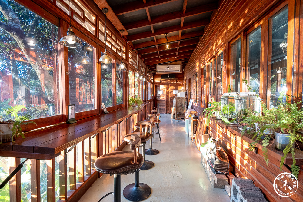 桃園龜山美食|霖咖啡lincafe'森林系景觀咖啡廳推薦-遠離喧囂的午後氮氣咖啡時光(營業時間.菜單價格)