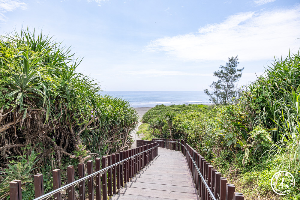 宜蘭壯圍美食|等日初 Brand New Day．永鎮濱海新開幕海景咖啡廳，龜山島第一排無敵窗景、芒果鬆餅激推！(菜單價格.營業時間)