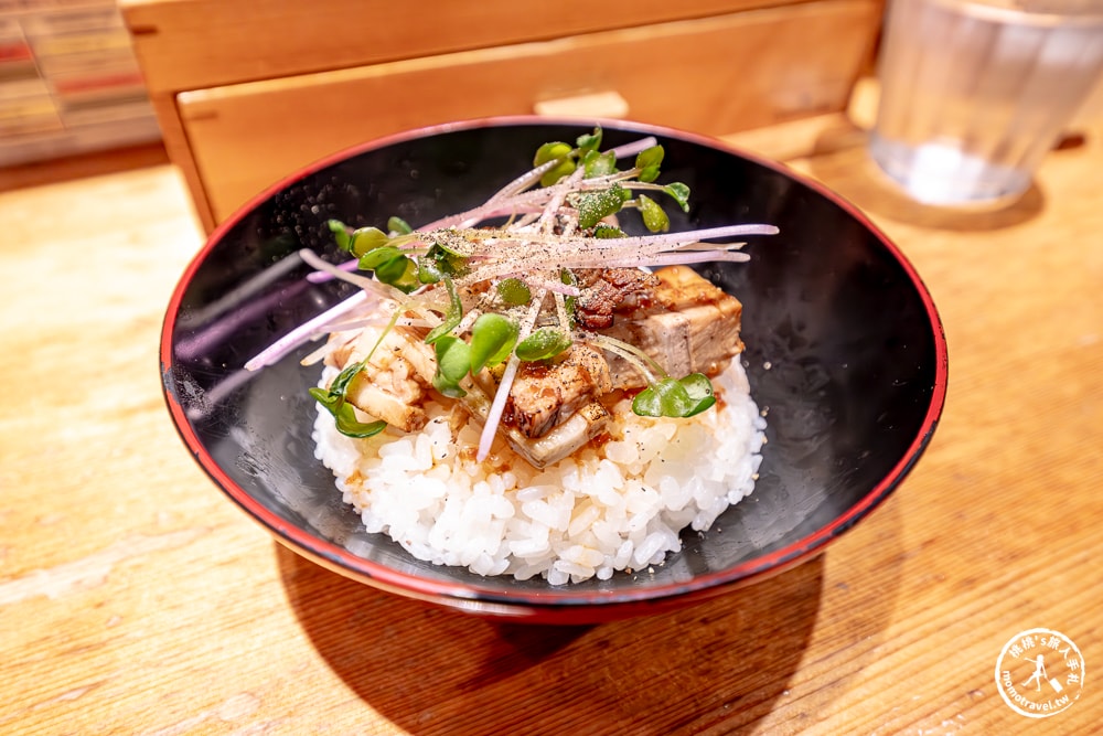 東京新宿美食|烤飛魚鹽拉麵 高橋 新宿本店|拉麵控必吃鹽味拉麵、叉燒丼推薦！(營業時間.菜單價格)
