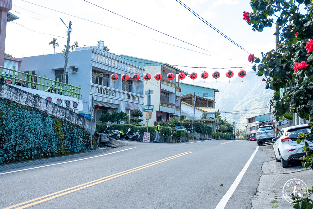 阿本農場櫻花滿開|2022最早盛開賞櫻秘境在南投水里|今年改接駁車 交通不塞車不用擔心會車危險