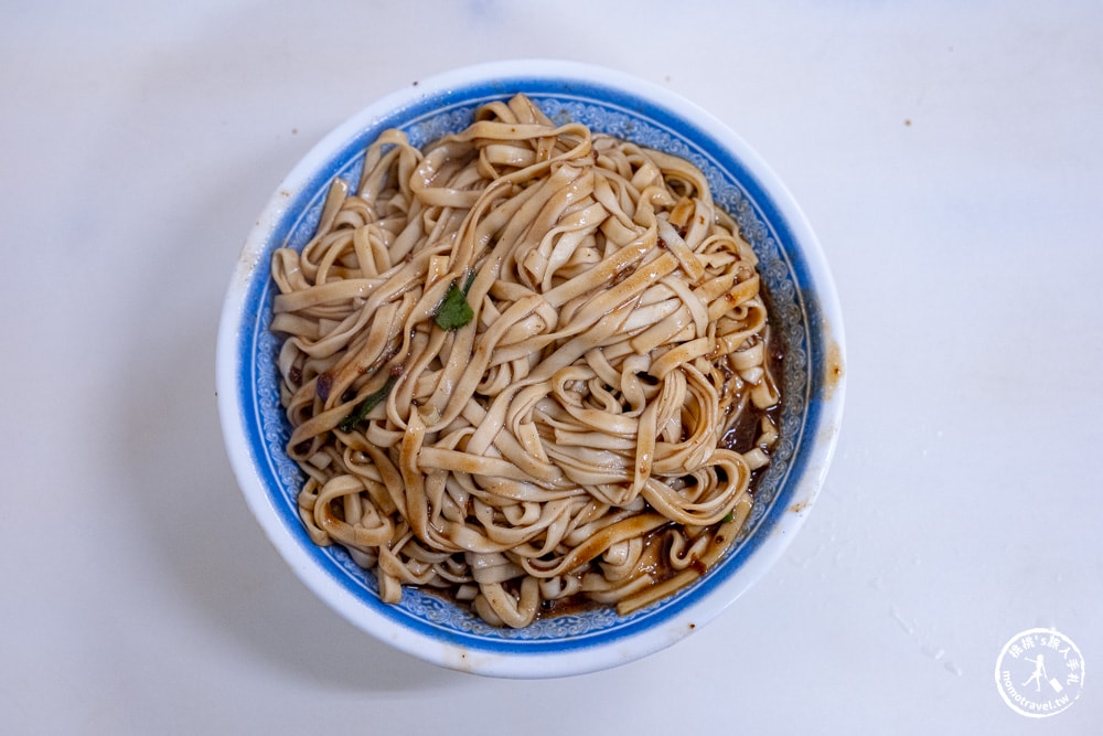 宜蘭市美食|宜蘭文昌炸醬麵-在地人推薦必吃！(交通停車.菜單價格)