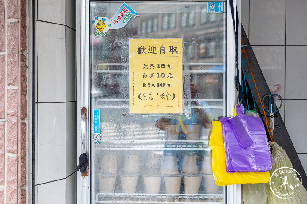 宜蘭頭城美食》頂埔阿嬤蔥油餅│一開門就排隊 饕客網友都大推的老店