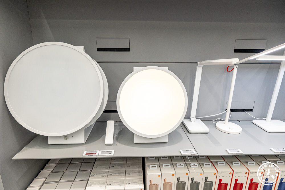 不知道去哪，那就去大江！桃園最好逛的商場，2025年最具話題的年輕人一條街！全桃最美打卡mall 室內聖誕車站、聖誕市集 就在大江購物中心！