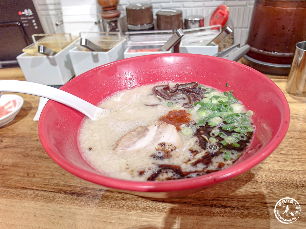 東京銀座美食|一風堂銀座店-原汁原味的博多豚骨拉麵．限定口味必吃推薦！(菜單價格、食記評價)