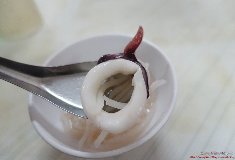台南三天兩夜》國華街 邱家小卷米粉│從永樂市場一路吃過來，美食NONSTOP!