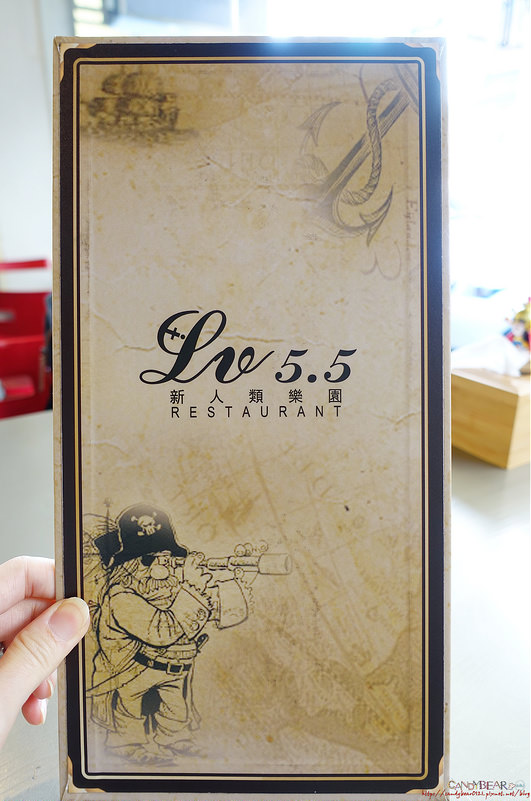 台中美食》LV5.5新世界樂園│用餐氣氛愉快的航海王主題餐廳